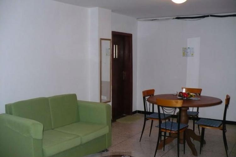 Home in Metric Way