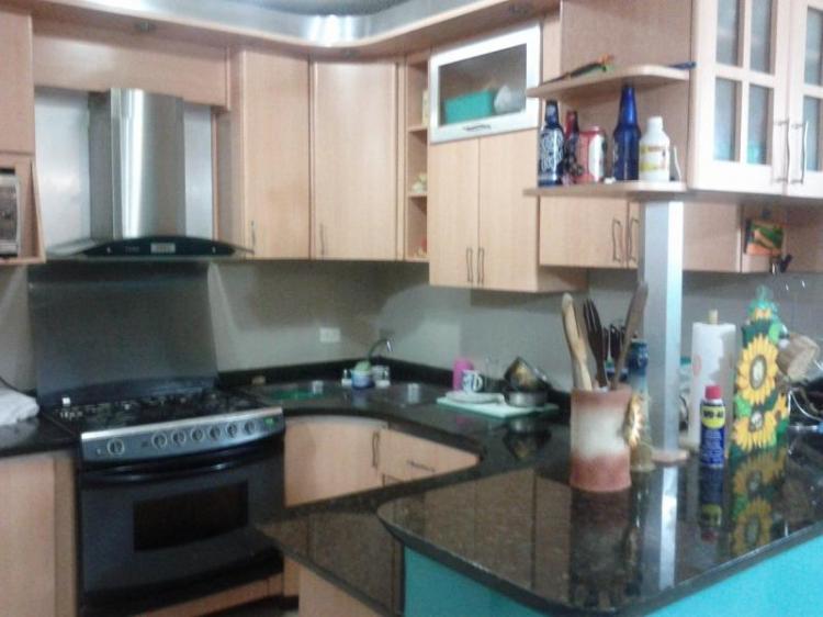 Foto Apartamento en Venta en Base Aragua, Maracay, Aragua - BsF 1.200.000 - APV42229 - BienesOnLine