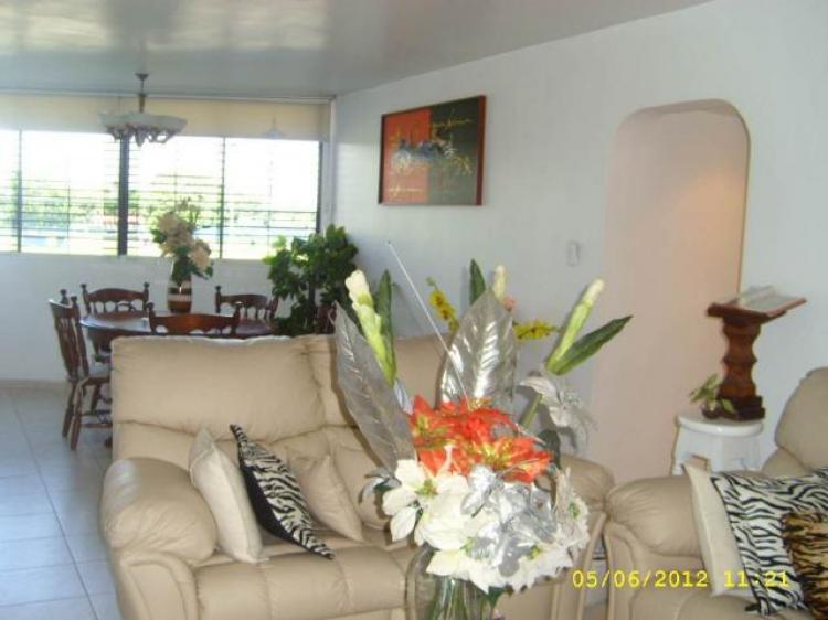 Foto Apartamento en Venta en Maracay, Maracay, Aragua - BsF 1.050.000 - APV39981 - BienesOnLine