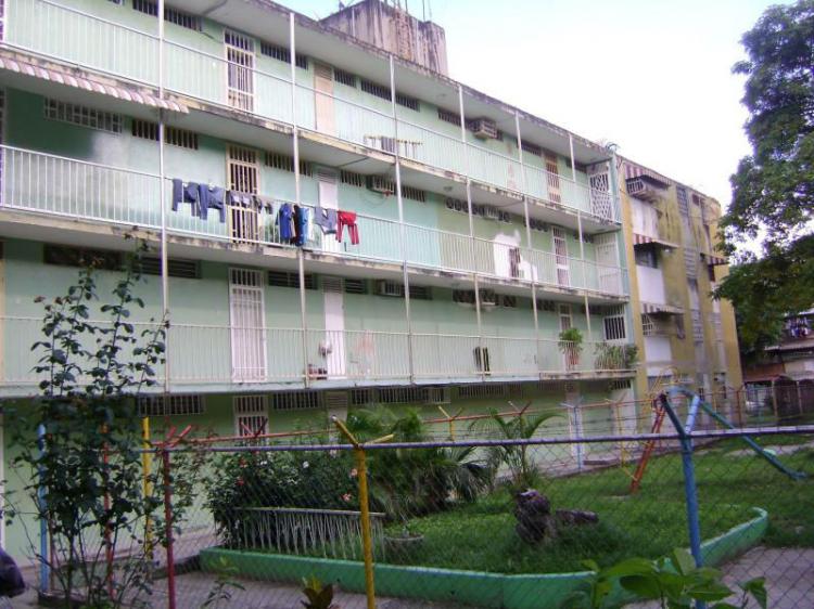 Foto Apartamento en Venta en Maracay, Aragua - BsF 3.500.000 - APV62066 - BienesOnLine