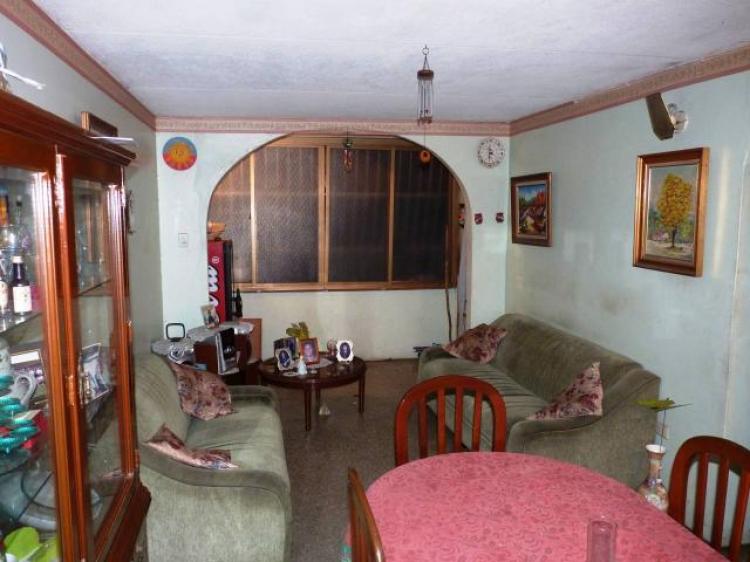 Foto Apartamento en Venta en Maracay, Maracay, Aragua - BsF 550.000 - APV41609 - BienesOnLine