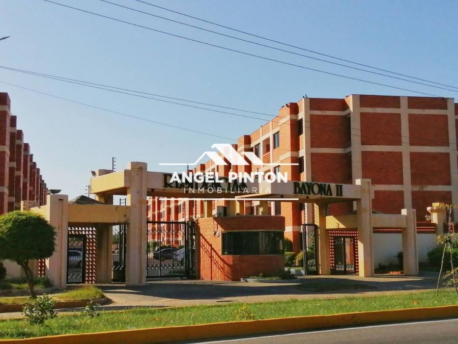 Foto Apartamento en Venta en Milagro norte, Maracaibo, Zulia - U$D 25.000 - APV245164 - BienesOnLine
