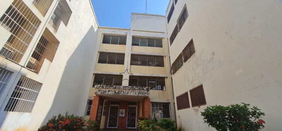 Foto Apartamento en Venta en MARACAIBO, Pomona, Zulia - U$D 7.000 - APV152583 - BienesOnLine
