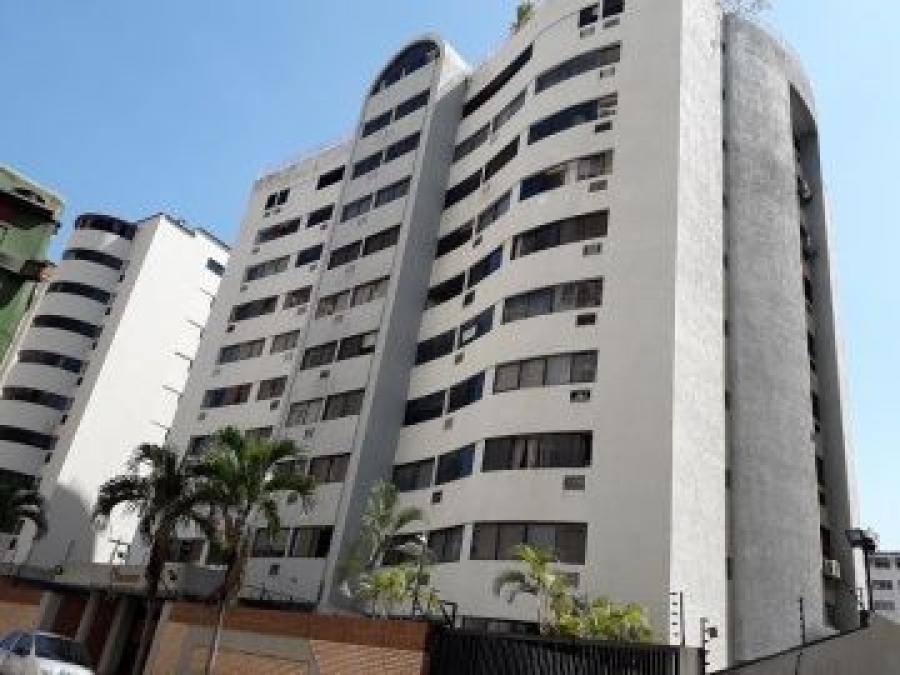 Foto Apartamento en Venta en Valencia, Carabobo - U$D 20.000 - APV91778 - BienesOnLine
