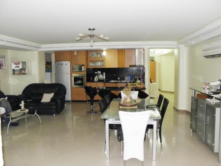 Foto Apartamento en Venta en Maracay, Aragua - BsF 1.500.000 - APV38632 - BienesOnLine