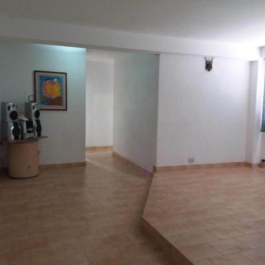 Foto Apartamento en Venta en Maracaibo, Zulia - U$D 10.000 - APV144097 - BienesOnLine