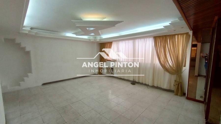 Foto Apartamento en Venta en SABANETA, Maracaibo, Zulia - U$D 11.000 - APV221551 - BienesOnLine