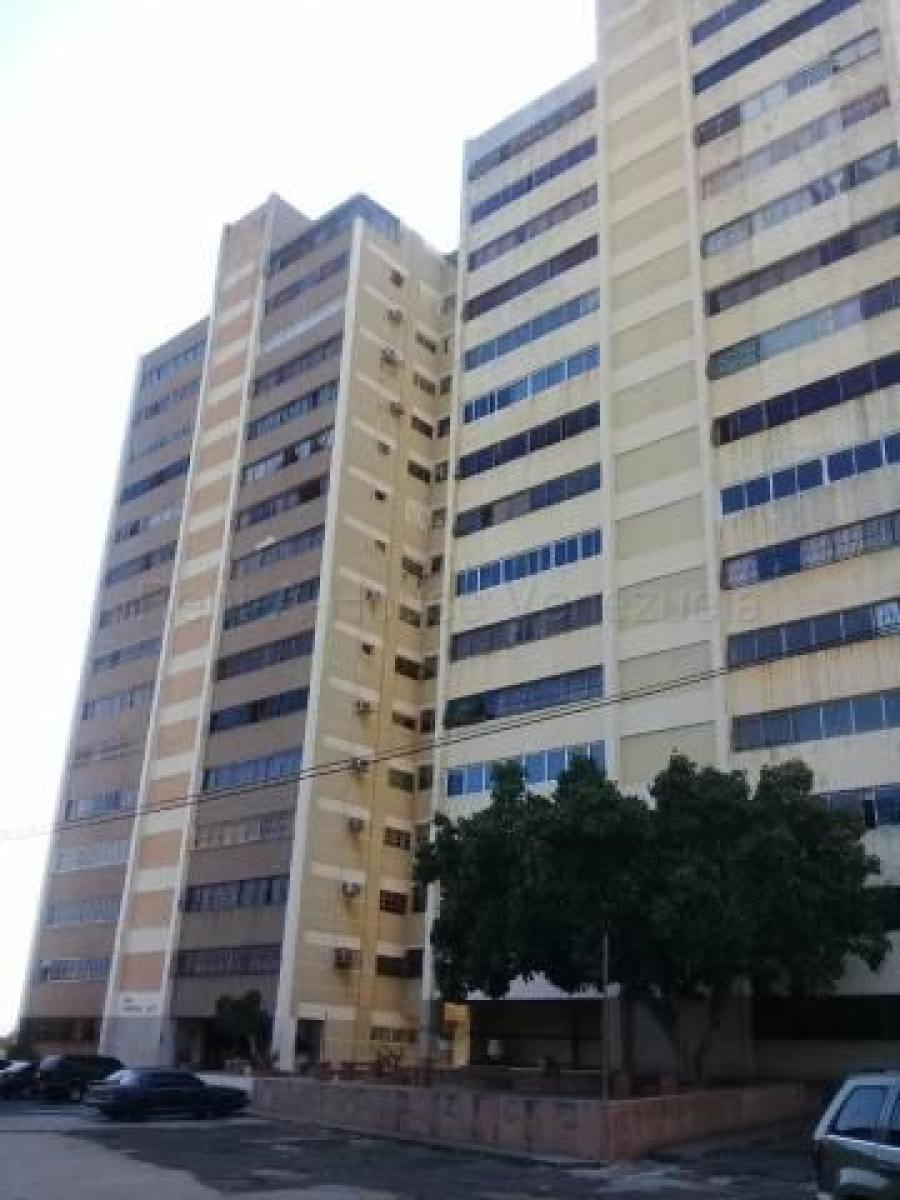 Foto Apartamento en Venta en Santa Lucia, Maracaibo, Zulia - U$D 12.000 - APV124348 - BienesOnLine