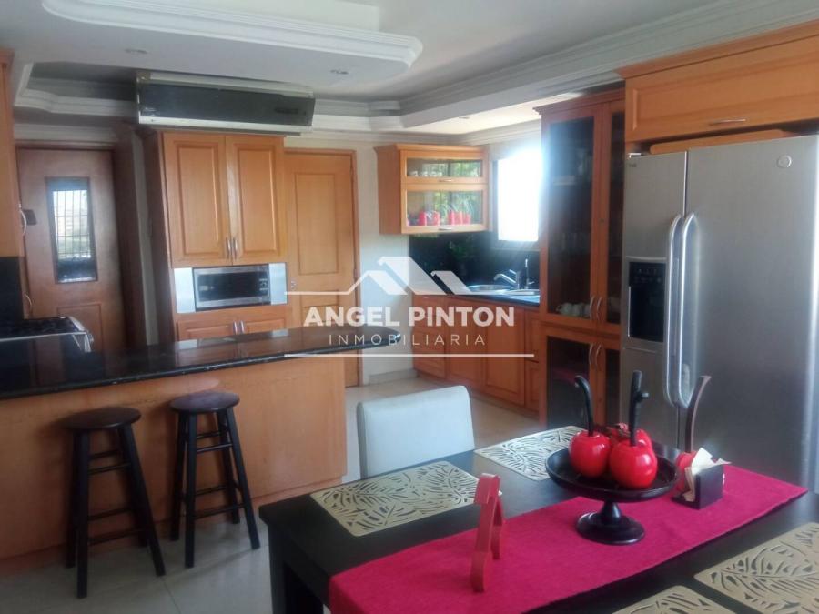 Foto Apartamento en Venta en Maracaibo, Zulia - U$D 18.000 - APV197322 - BienesOnLine