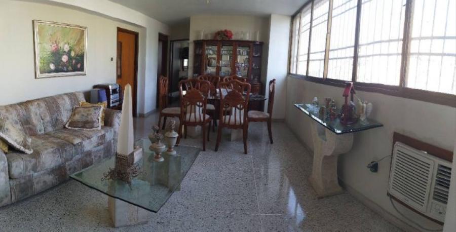 Foto Apartamento en Venta en Maracaibo, Zulia - U$D 17.000 - APV170447 - BienesOnLine