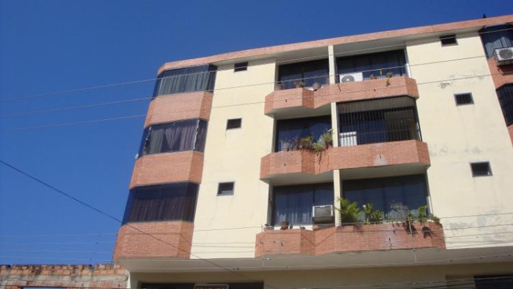 Foto Apartamento en Venta en Turmero, Aragua - BsF 5.800.000 - APV61823 - BienesOnLine