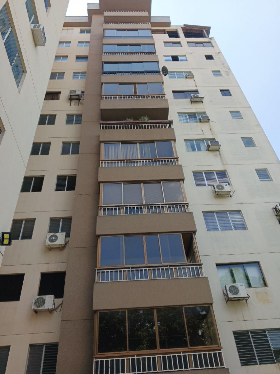Foto Apartamento en Venta en San Jose, Valencia, Carabobo - U$D 46.000 - APV211414 - BienesOnLine