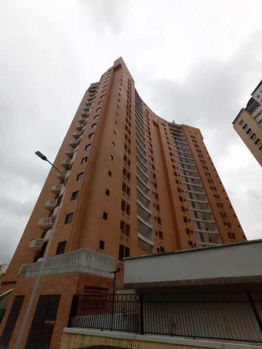 Foto Apartamento en Venta en Valencia, Valencia, Carabobo - U$D 40.000 - APV211043 - BienesOnLine