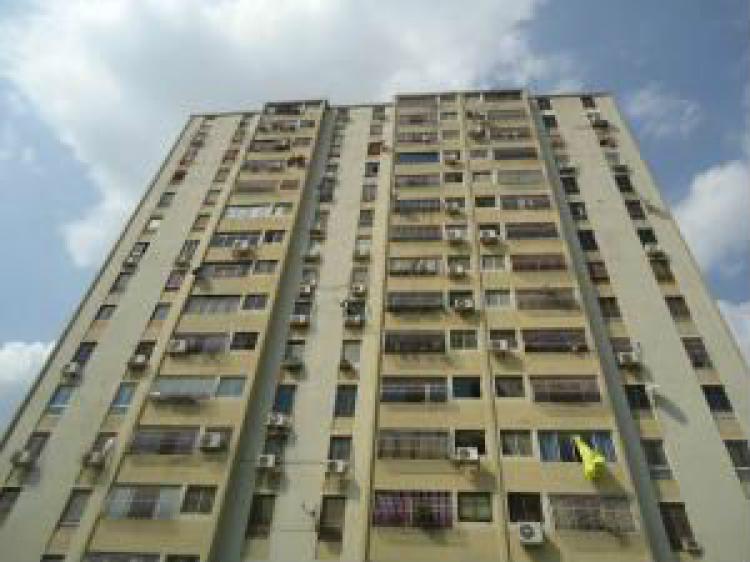 Foto Apartamento en Venta en Barquisimeto, Lara - BsF 34.000.000 - APV76206 - BienesOnLine