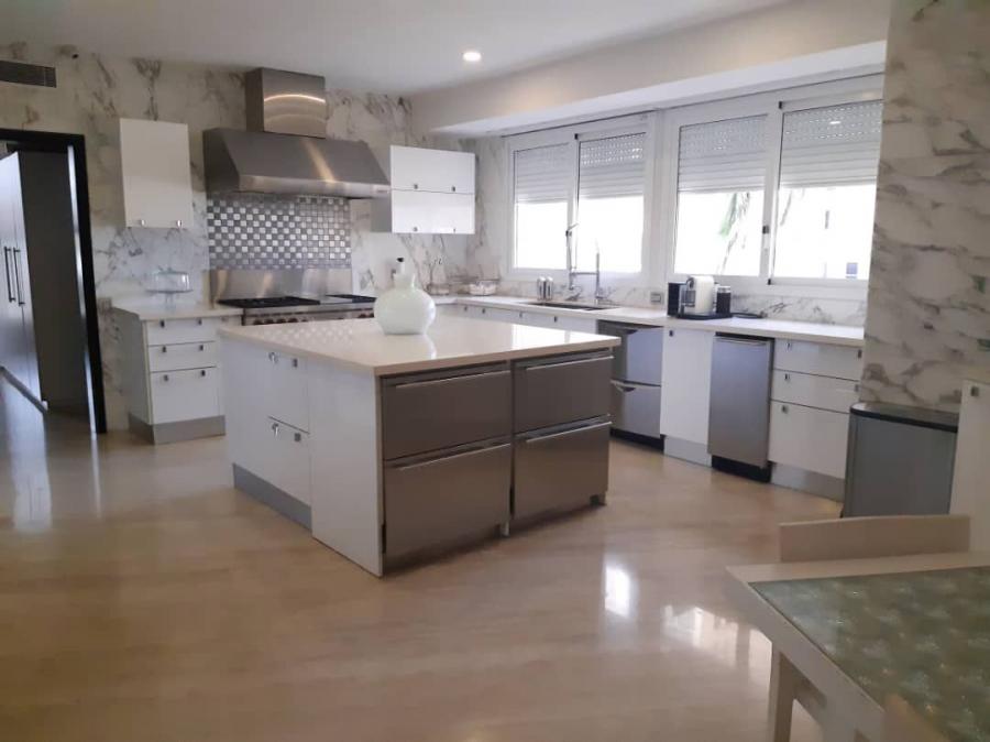 Foto Apartamento en Venta en Maracaibo, Zulia - U$D 260.000 - APV123996 - BienesOnLine