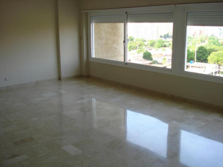 Foto Apartamento en Venta en Maracaibo, Zulia - BsF 17.000.000 - APV52477 - BienesOnLine