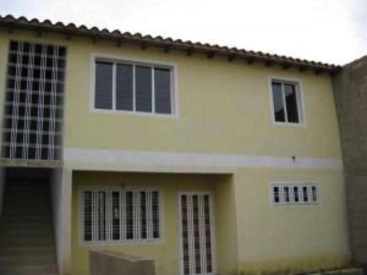 Foto Apartamento en Venta en Maracay, Aragua - BsF 20.000.000 - APV81821 - BienesOnLine