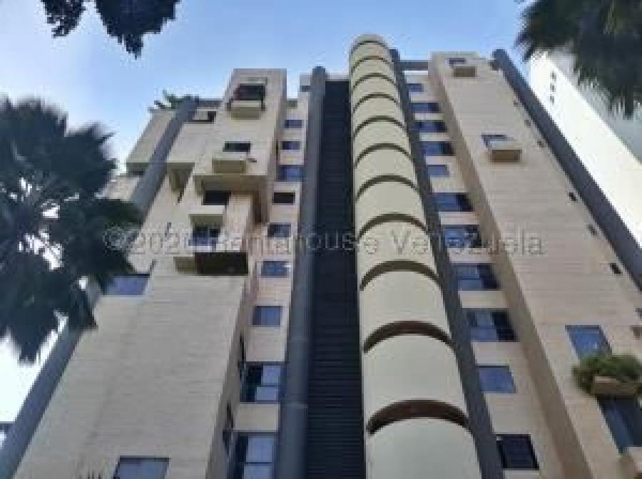 Foto Apartamento en Venta en Las chimeneas valencia carabobo, Valencia, Carabobo - U$D 280.000 - APV146969 - BienesOnLine
