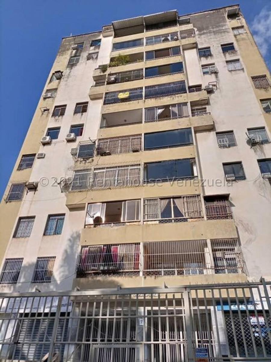 Foto Apartamento en Venta en Lomas del Este, Valencia, Carabobo - U$D 10.500 - APV162439 - BienesOnLine