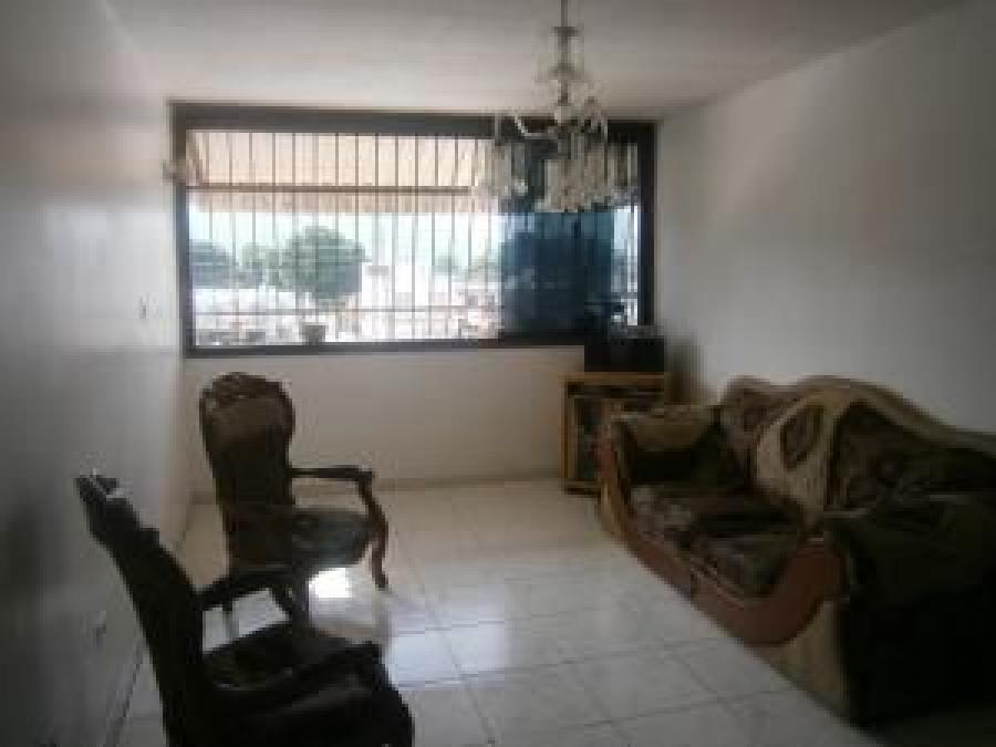 Foto Apartamento en Venta en Los Nisperos, Valencia, Carabobo - U$D 16.500 - APV140082 - BienesOnLine