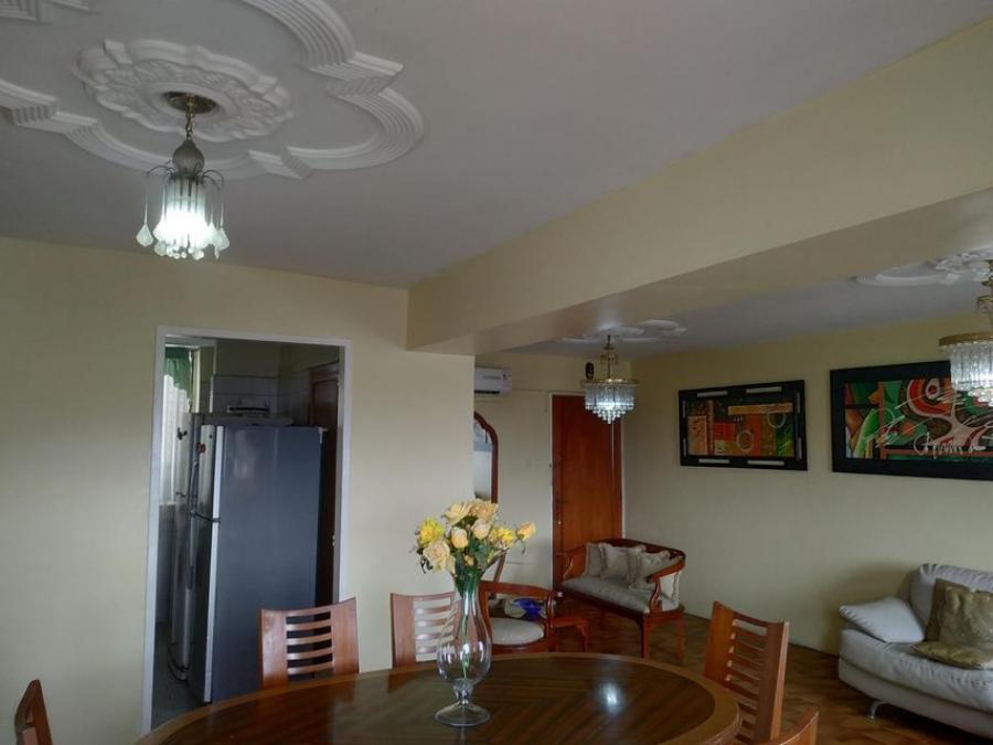 Foto Apartamento en Venta en Los Nisperos, Valencia, Carabobo - U$D 21.500 - APV141644 - BienesOnLine