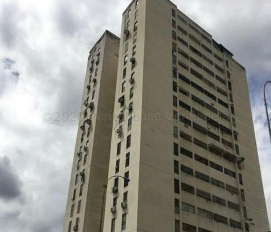 Foto Apartamento en Venta en Los Nisperos, Valencia, Carabobo - U$D 17.000 - APV159442 - BienesOnLine