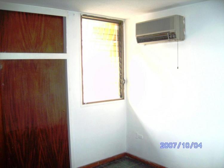 Foto Apartamento en Venta en Maracay, Aragua - BsF 800.000 - APV37166 - BienesOnLine