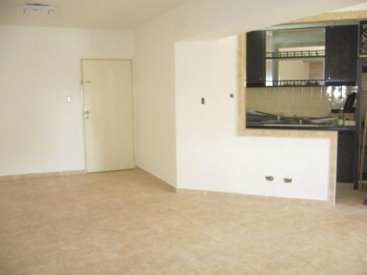 Foto Apartamento en Venta en Maracay, Aragua - BsF 33.000.000 - APV71838 - BienesOnLine