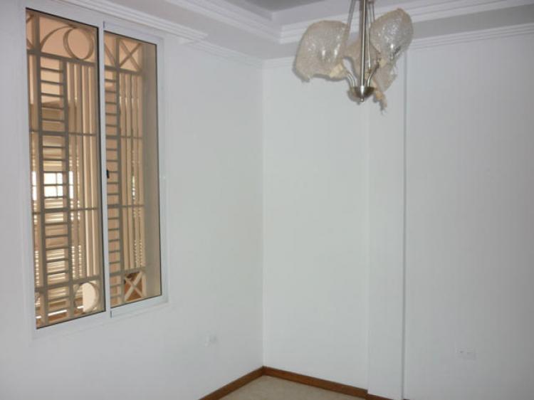 Foto Apartamento en Venta en Maracaibo, Zulia - BsF 2.180.000 - APV50471 - BienesOnLine
