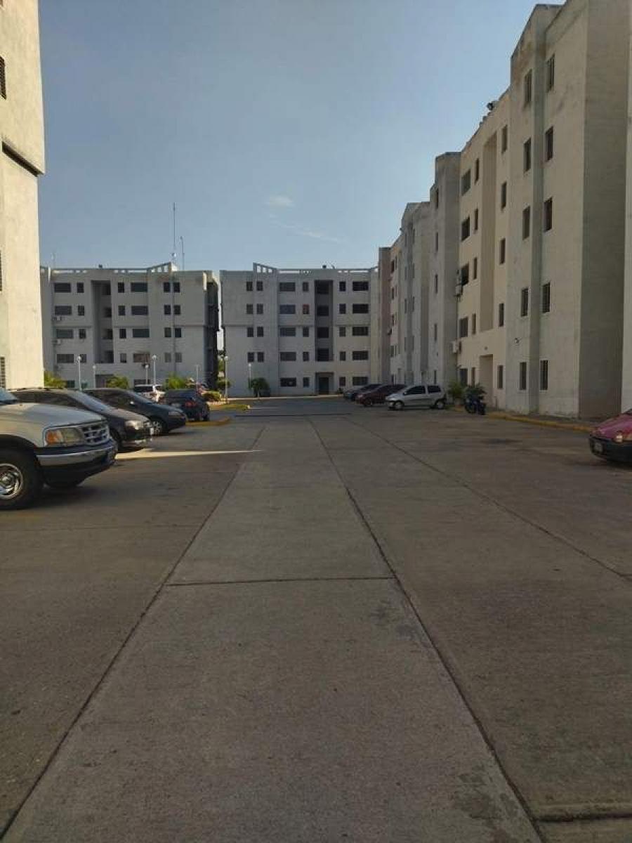 Foto Apartamento en Venta en paraparal, Los Guayos, Carabobo - U$D 12.500 - APV166967 - BienesOnLine