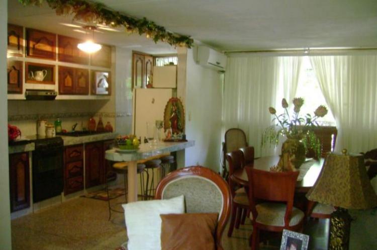 Foto Apartamento en Venta en Parque Aragua, Maracay, Aragua - BsF 550.000 - APV29949 - BienesOnLine