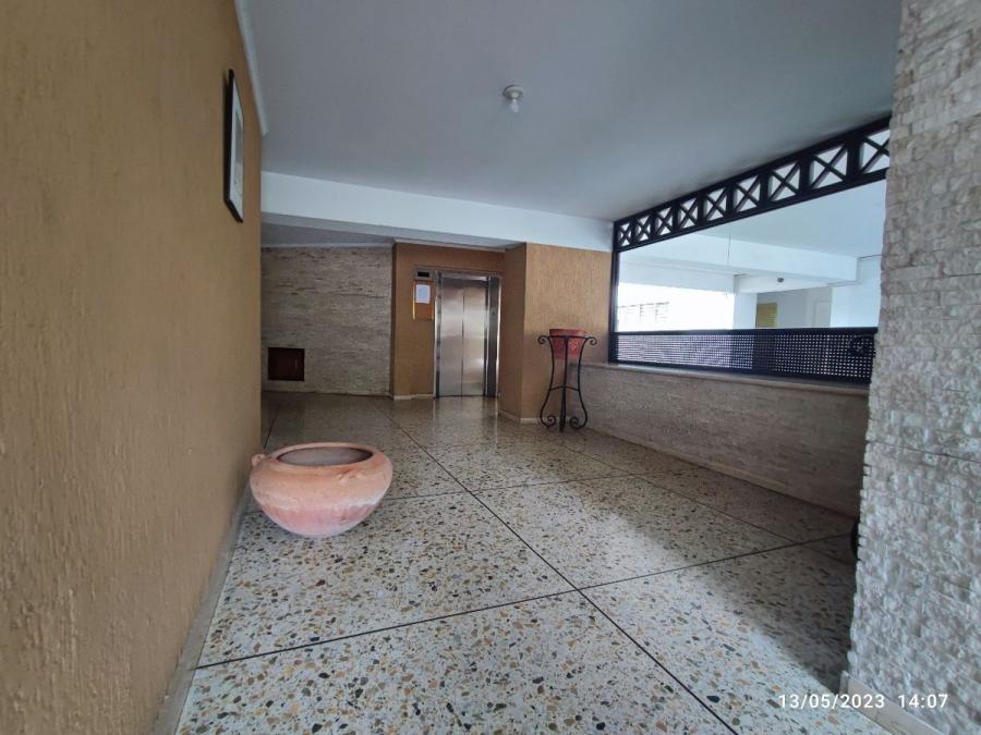 Foto Apartamento en Venta en Valencia, Valencia, Carabobo - U$D 22.000 - APV211063 - BienesOnLine