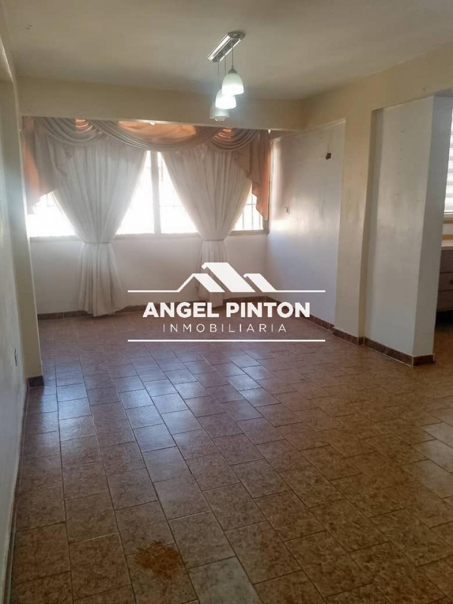 Foto Apartamento en Venta en Oeste, Maracaibo, Zulia - U$D 13.500 - APV250325 - BienesOnLine