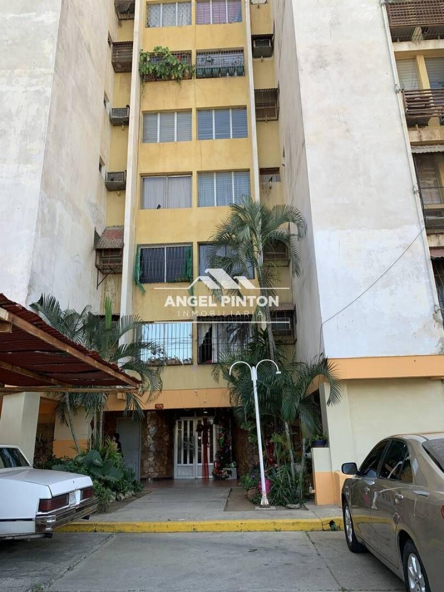 Foto Apartamento en Venta en Maracaibo, Zulia - U$D 10.000 - APV216998 - BienesOnLine