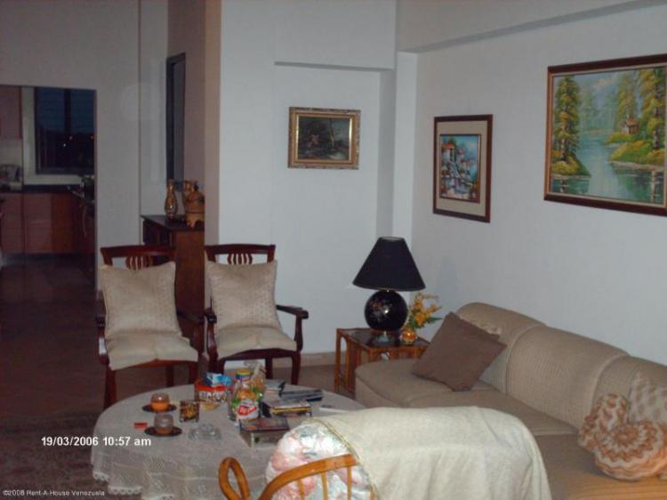Foto Apartamento en Venta en Girardot, Maracay, Aragua - BsF 3.300.000 - APV49315 - BienesOnLine