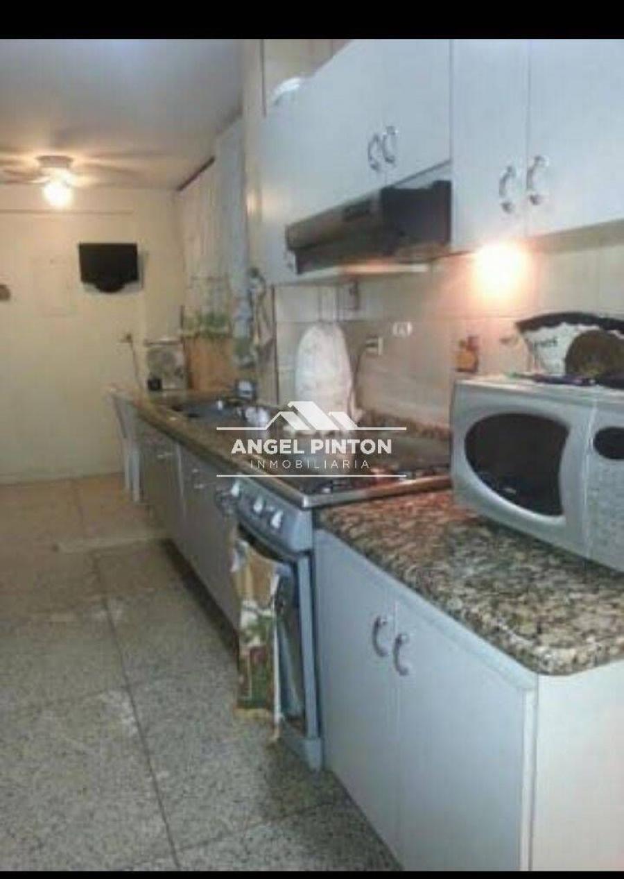 Foto Apartamento en Venta en SIERRA MAESTRA, SAN FRANCISCO, Zulia - U$D 13.000 - APV216604 - BienesOnLine