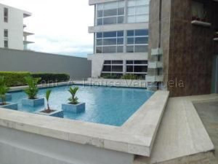 Foto Apartamento en Venta en terrazas del country valencia carabobo, Valencia, Carabobo - U$D 700.000 - APV153521 - BienesOnLine