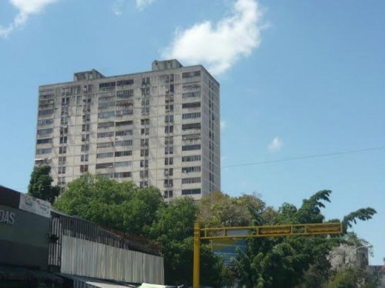 Foto Apartamento en Venta en Zona Centro, Maracay, Aragua - BsF 11.999 - APV109019 - BienesOnLine