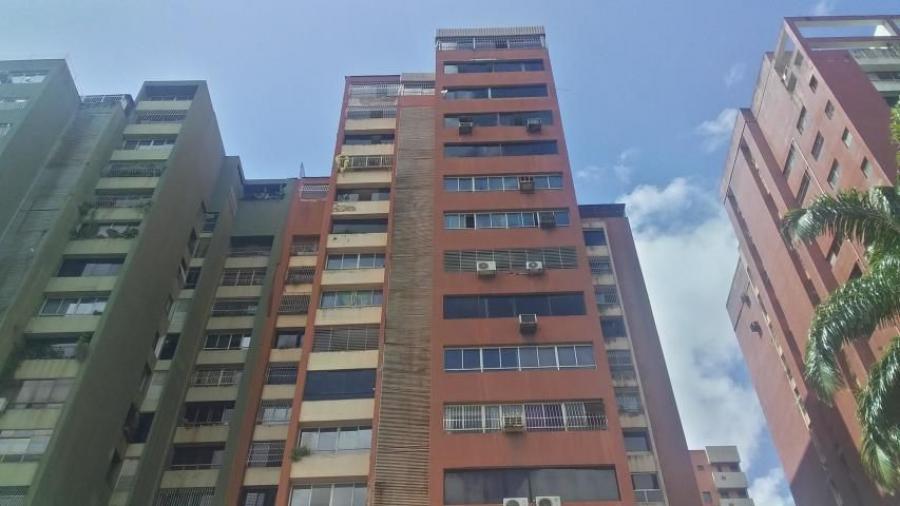 Foto Apartamento en Venta en San Jose, Av Bolivar Norte, Carabobo - U$D 21.000 - APV137385 - BienesOnLine