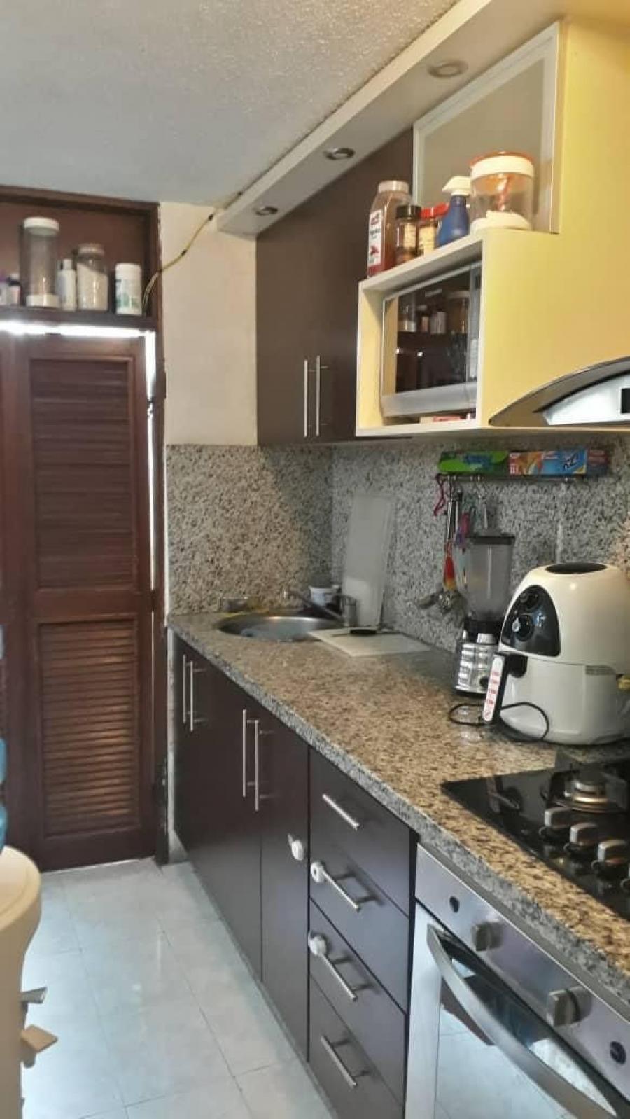 Foto Apartamento en Venta en Base Aragua, Aragua - BsF 25.000 - APV128252 - BienesOnLine