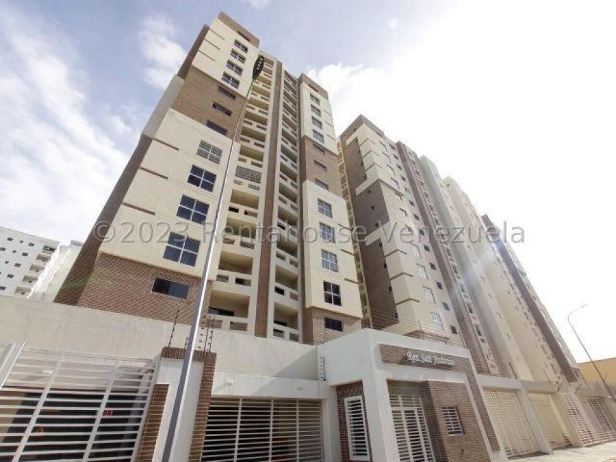 Foto Apartamento en Venta en Girardot, Urb Base Aragua, Aragua - U$D 55.000 - APV202813 - BienesOnLine