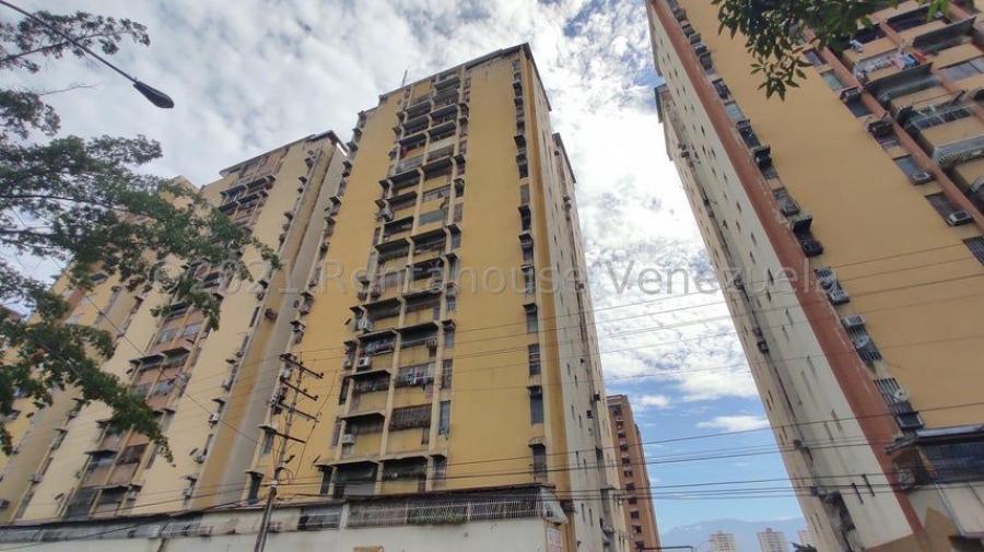 Foto Apartamento en Venta en urbanizacion el centro edificio turiamo av. Aragua, Maracay, Aragua - BsF 18.500 - APV207467 - BienesOnLine