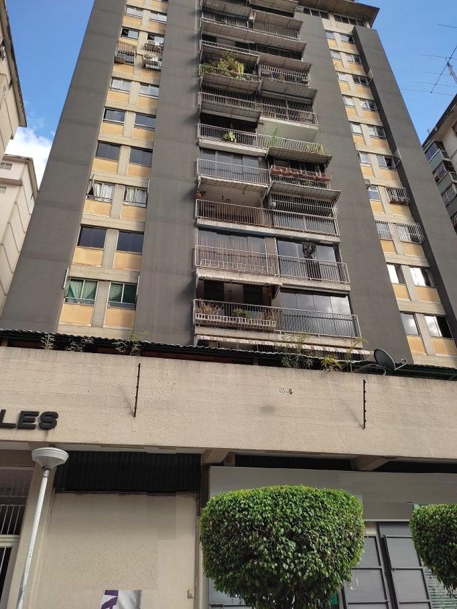 Foto Apartamento en Venta en EL MARQUES, EL MARQUES, Distrito Federal - U$D 52.000 - APV204306 - BienesOnLine