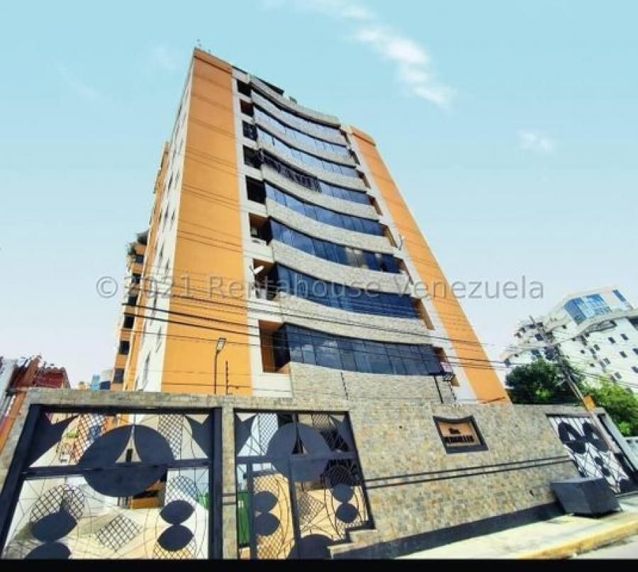 Foto Apartamento en Venta en La Soledad, Maracay, Aragua - U$D 300.000 - APV161423 - BienesOnLine