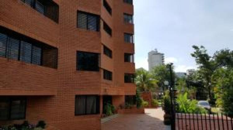 Foto Apartamento en Venta en Valles de Camoruco, Valencia, Carabobo - BsF 112.500.000 - APV90239 - BienesOnLine