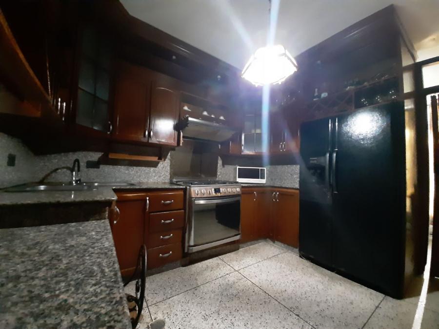 Foto Apartamento en Venta en El Milagro, Maracaibo, Zulia - U$D 18.000 - APV133961 - BienesOnLine