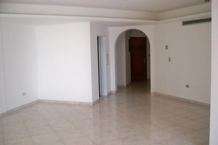 Foto Apartamento en Alquiler en san jose, Valencia, Carabobo - BsF 12.000 - APA30527 - BienesOnLine