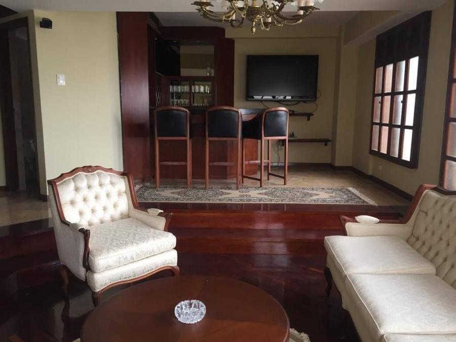 Foto Apartamento en Alquiler en La Lago, Maracaibo, Zulia - U$D 350 - APA155183 - BienesOnLine