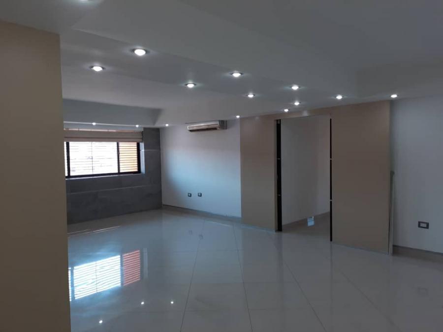 Foto Apartamento en Venta en los mangos, Valencia, Carabobo - U$D 42.000 - APV172866 - BienesOnLine