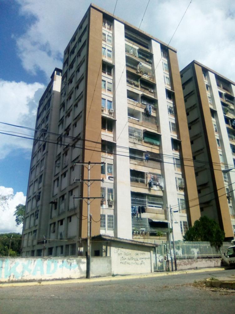 Foto Apartamento en Venta en Rafael Urdaneta, Ca, Miranda - BsF 480.000 - APV108085 - BienesOnLine